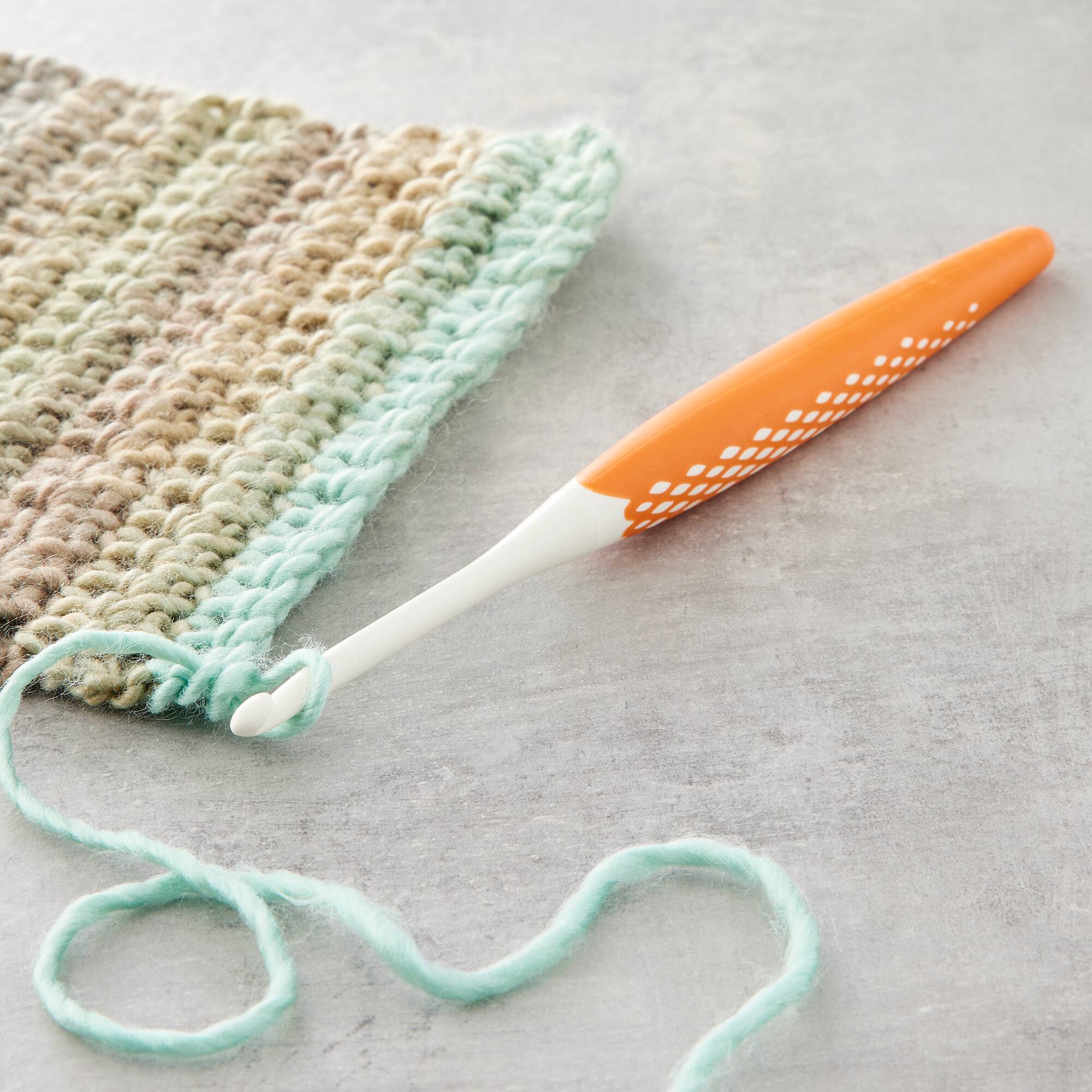 Prym® Ergonomics Crochet Hook